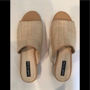 7m creme slider shoes